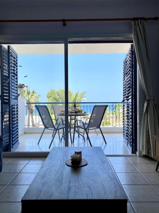 Sunset Kings Palace - Venus Beach Apartment *